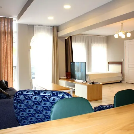 بيت للعطل Two Bedroom Ovacik Furnished For Rent