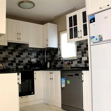 بيت للعطل Two Bedroom Ovacik Furnished For Rent
